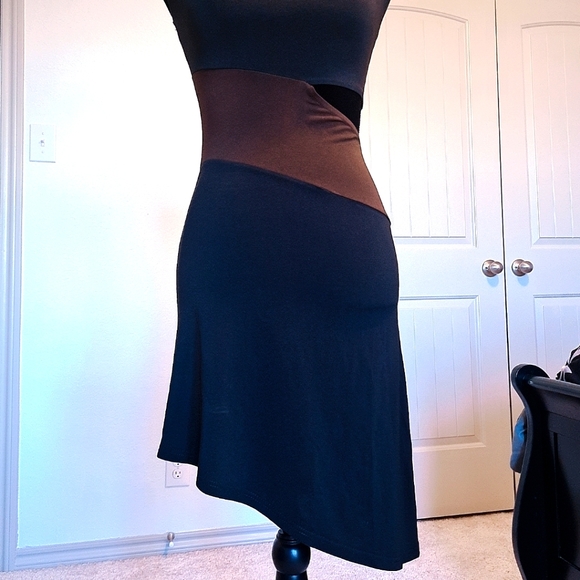 Karen millen black/brown cocktail dress . One shoulder with open side. - Picture 8 of 10